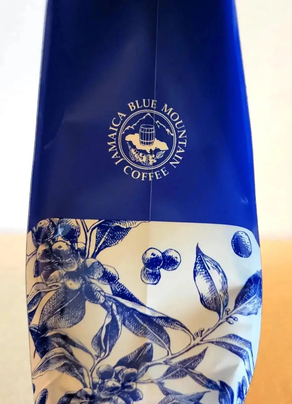 Jamaica Blue Mountain Coffee – 100% Whole Bean, Dark & Medium Roast Bundle, Rainforest Certified - Nerpy's Inc.